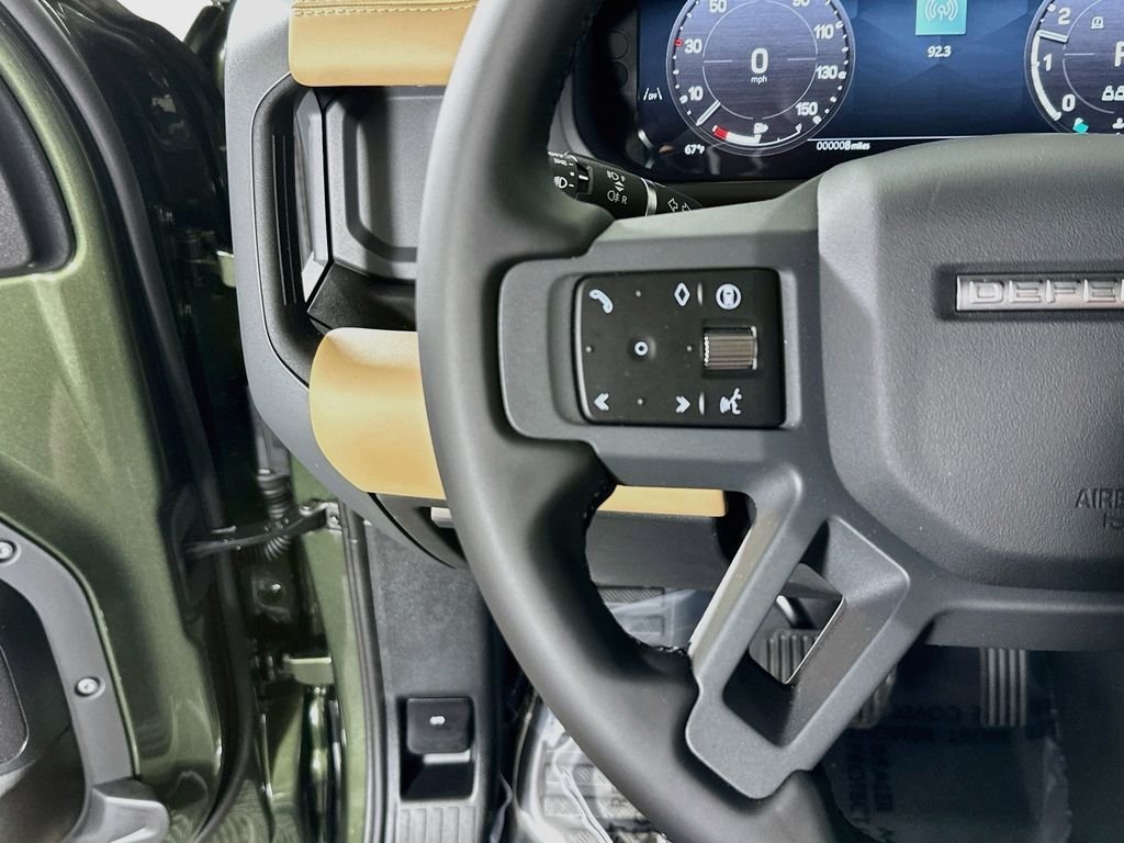 New 2026 Woolstone Green LAND ROVER X-Dynamic SE image 13