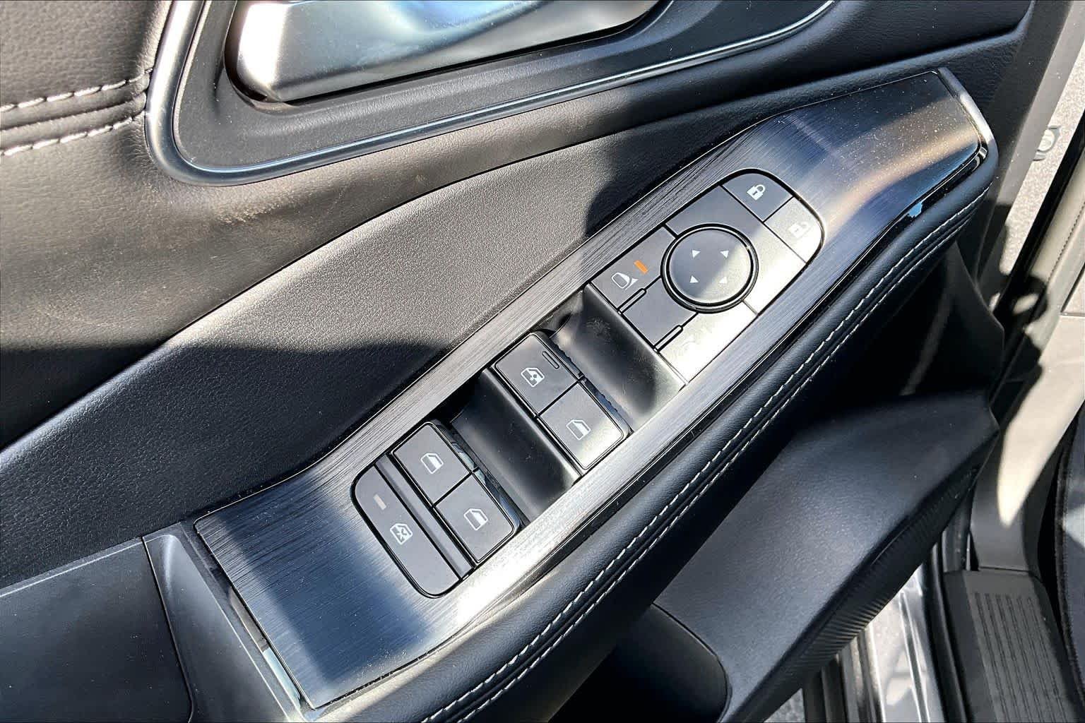 New 2026 Gun Metallic Nissan Platinum image 19