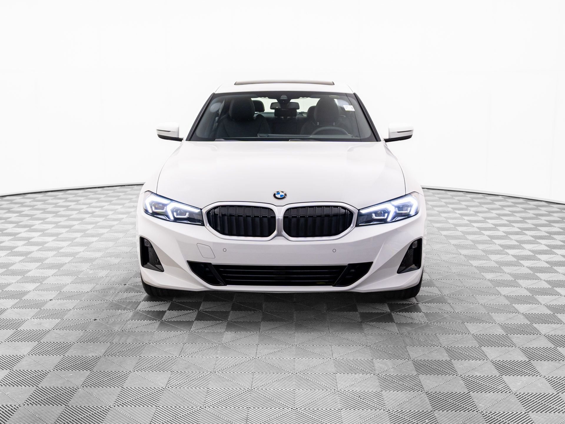New 2026 Alpine White BMW 330i xDrive image 9