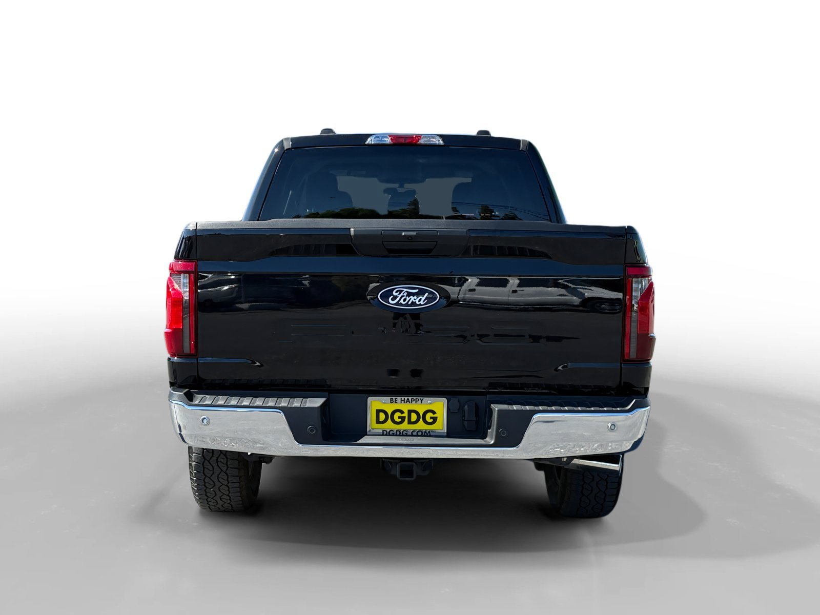 Used 2025 Black Metallic Ford XLT image 4