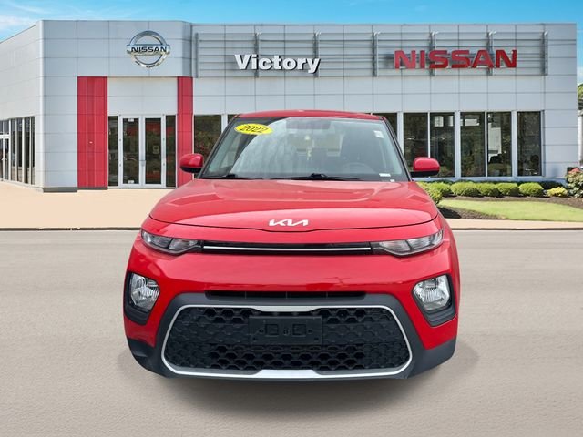 Used 2022 Red Kia LX image 6