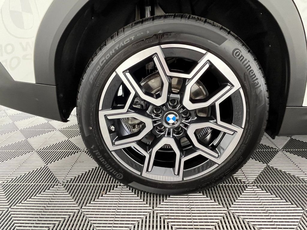 2025 BMW X2 28i - Photo 15