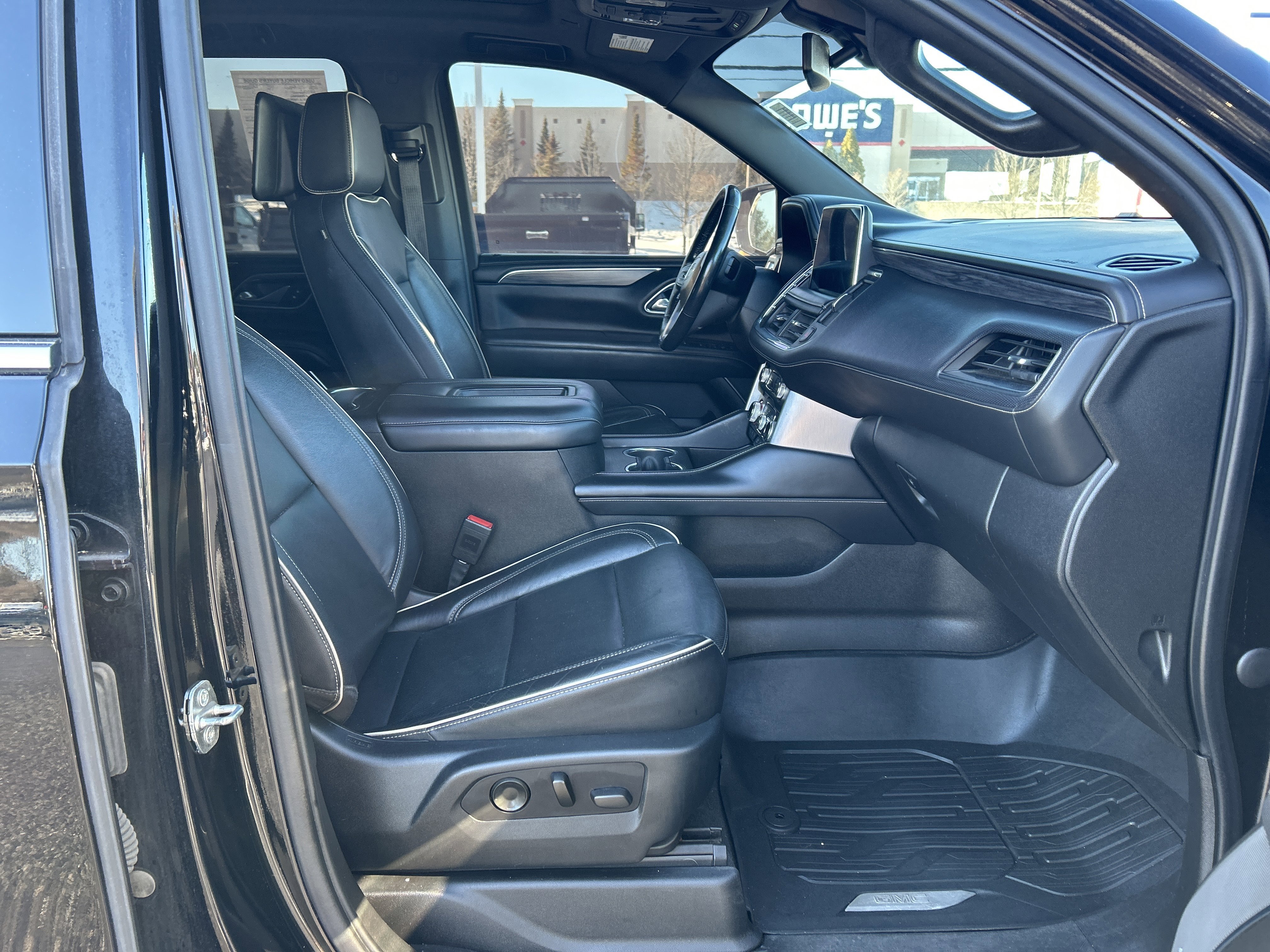 Used 2021 Onyx Black GMC SLT image 10