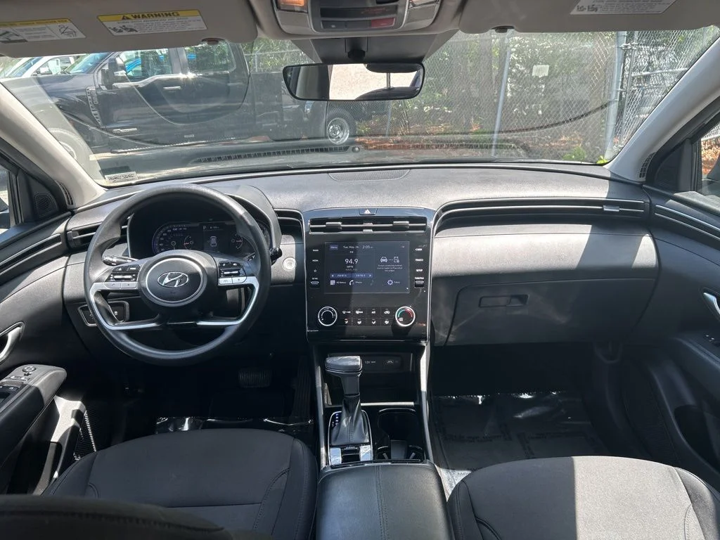 Used 2022 Black Hyundai SEL image 27