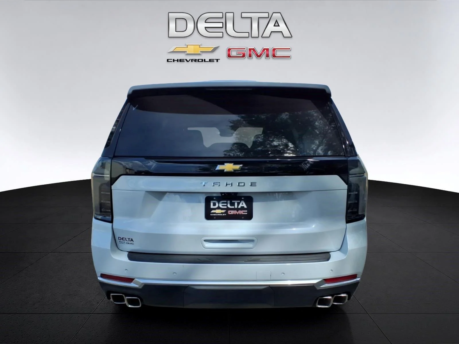 New 2027 Polar White Tricoat Chevrolet High Country image 4