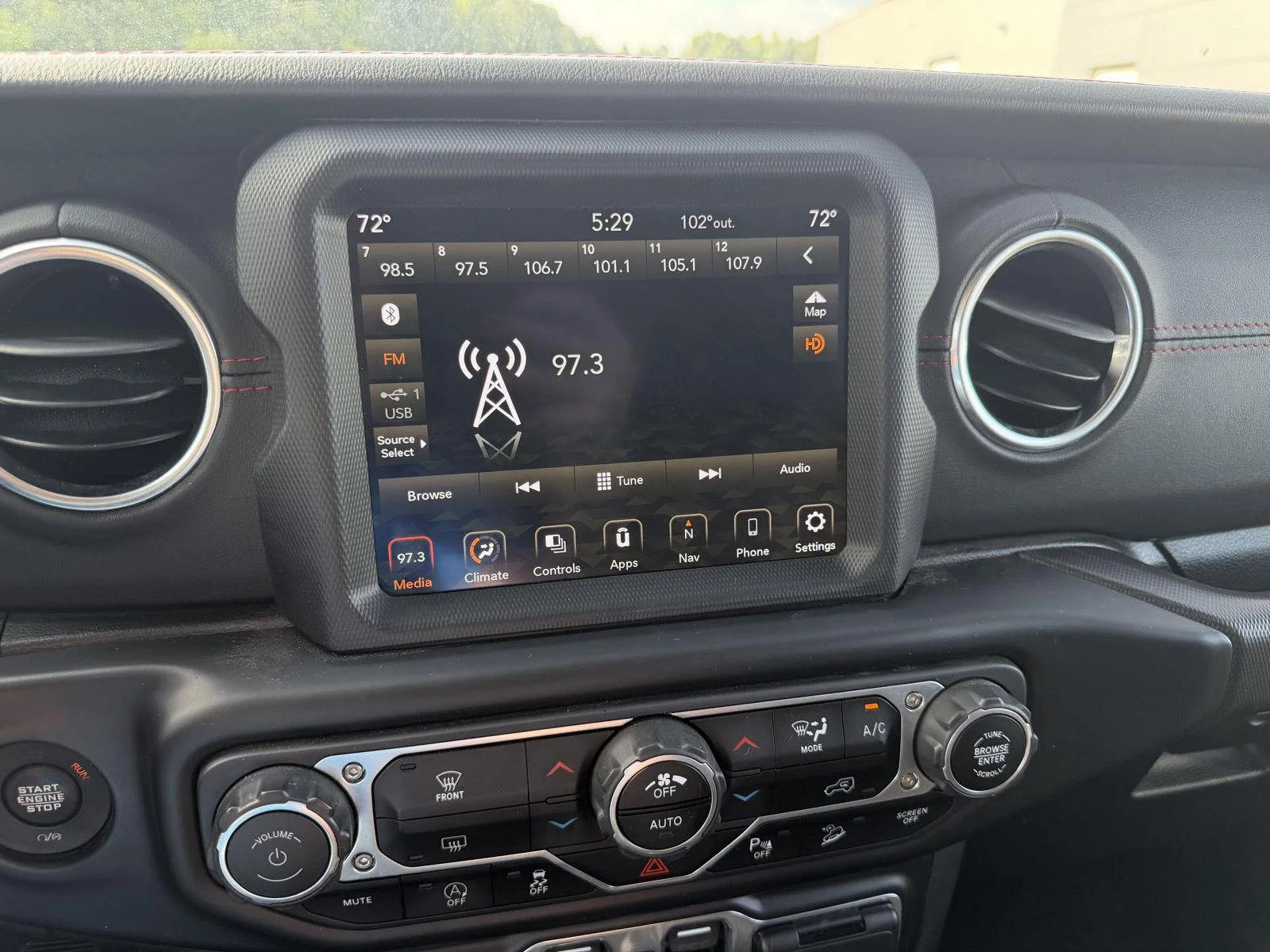 Used 2020 Black Clearcoat Jeep Recon image 9