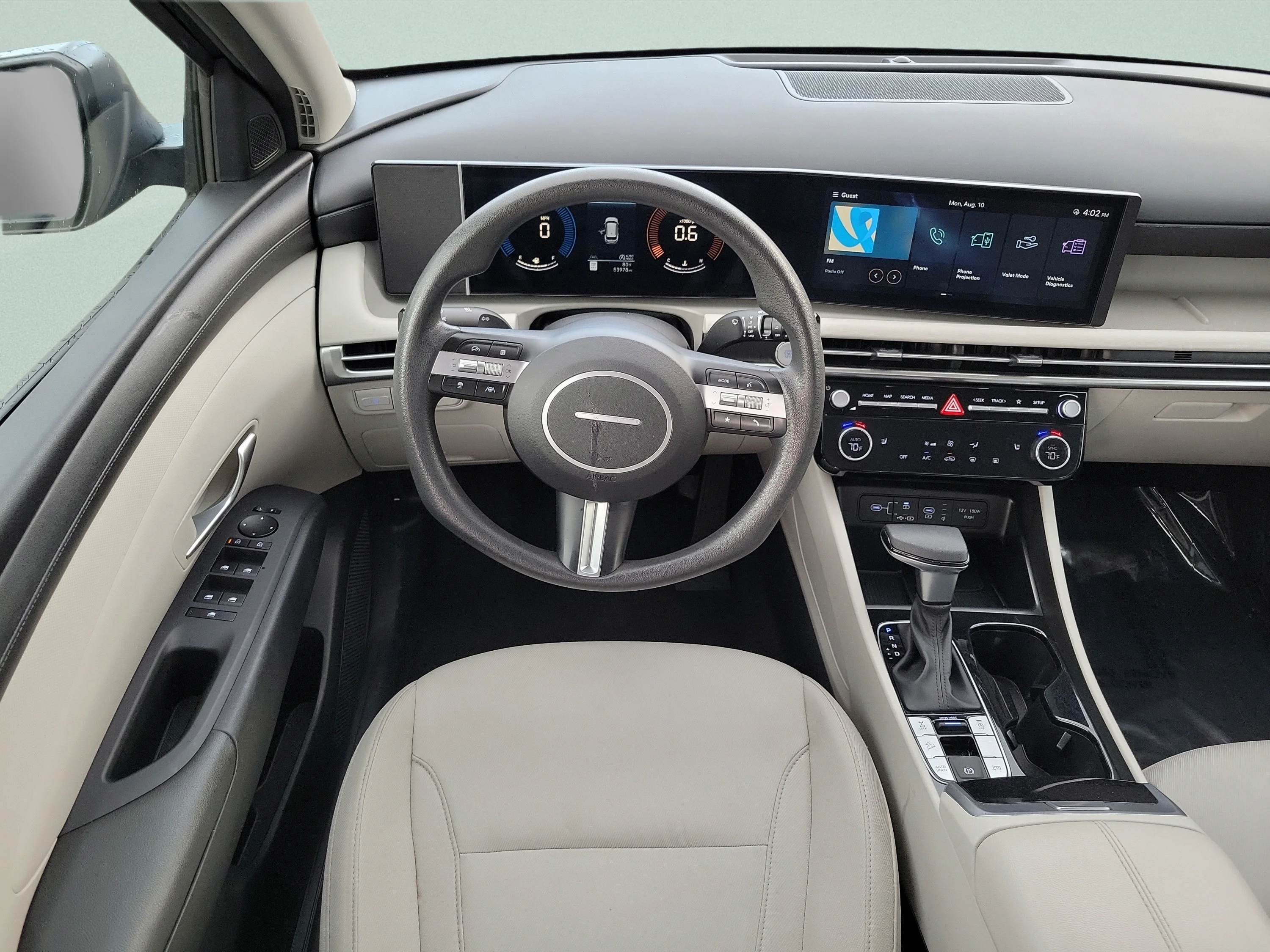 Used 2025 Phantom Black Hyundai SEL image 18