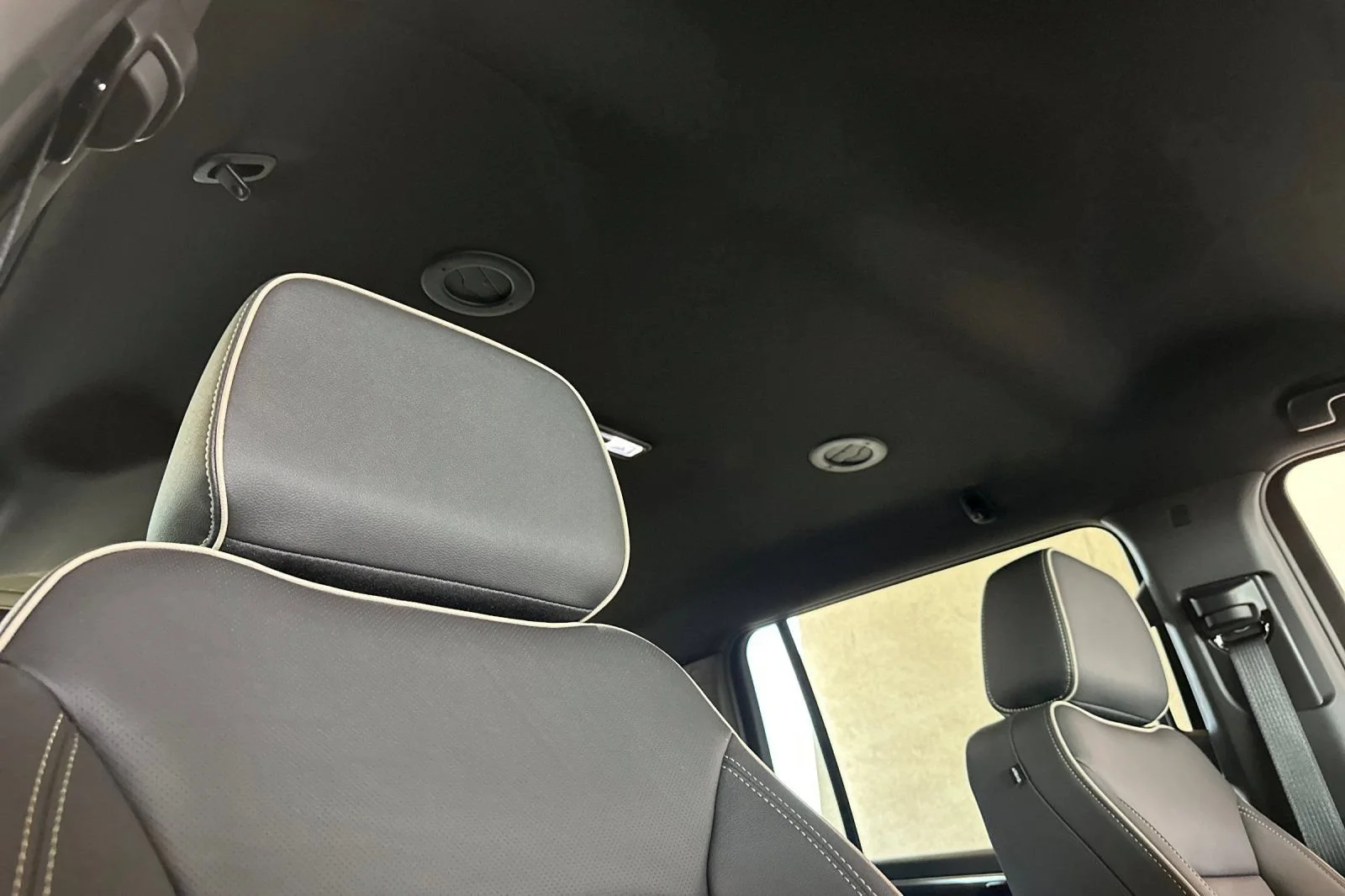 New 2025 Lakeshore Blue Metallic Chevrolet Premier image 18