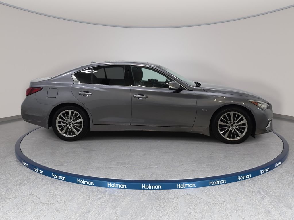 Certified Used 2019 Graphite Shadow INFINITI 3.0t LUXE image 4