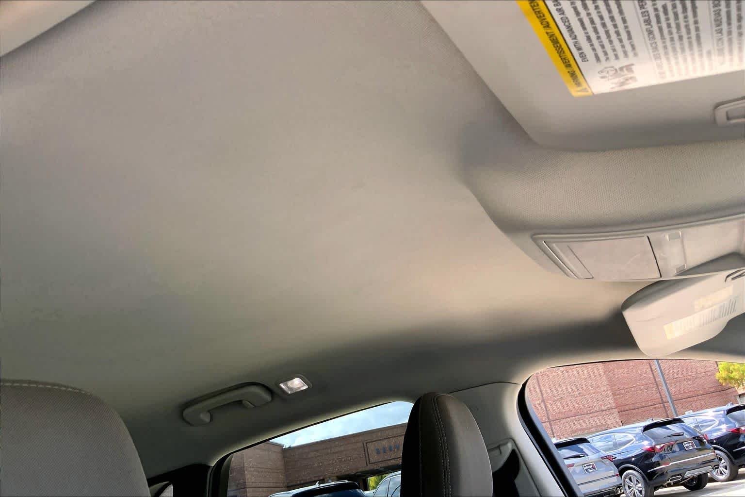 Used 2022 Carbonized Gray Ford SE image 14