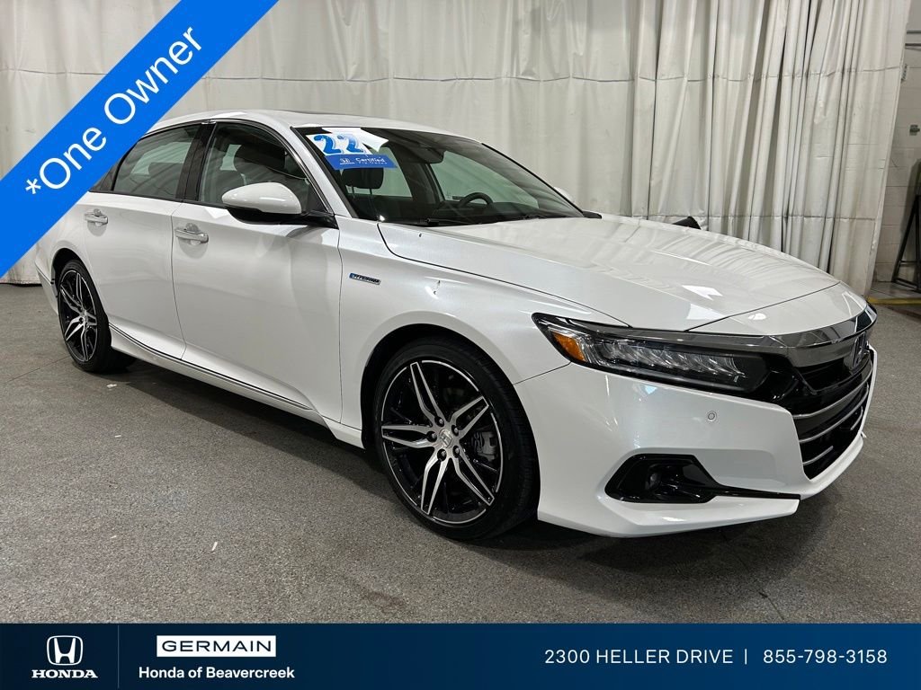 2022 Honda Accord Hybrid Touring's photo