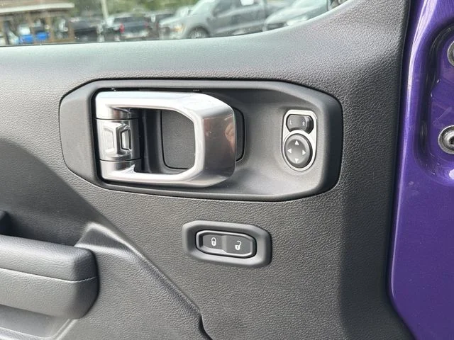New 2026 Reign Exterior Paint Jeep Sport S image 20