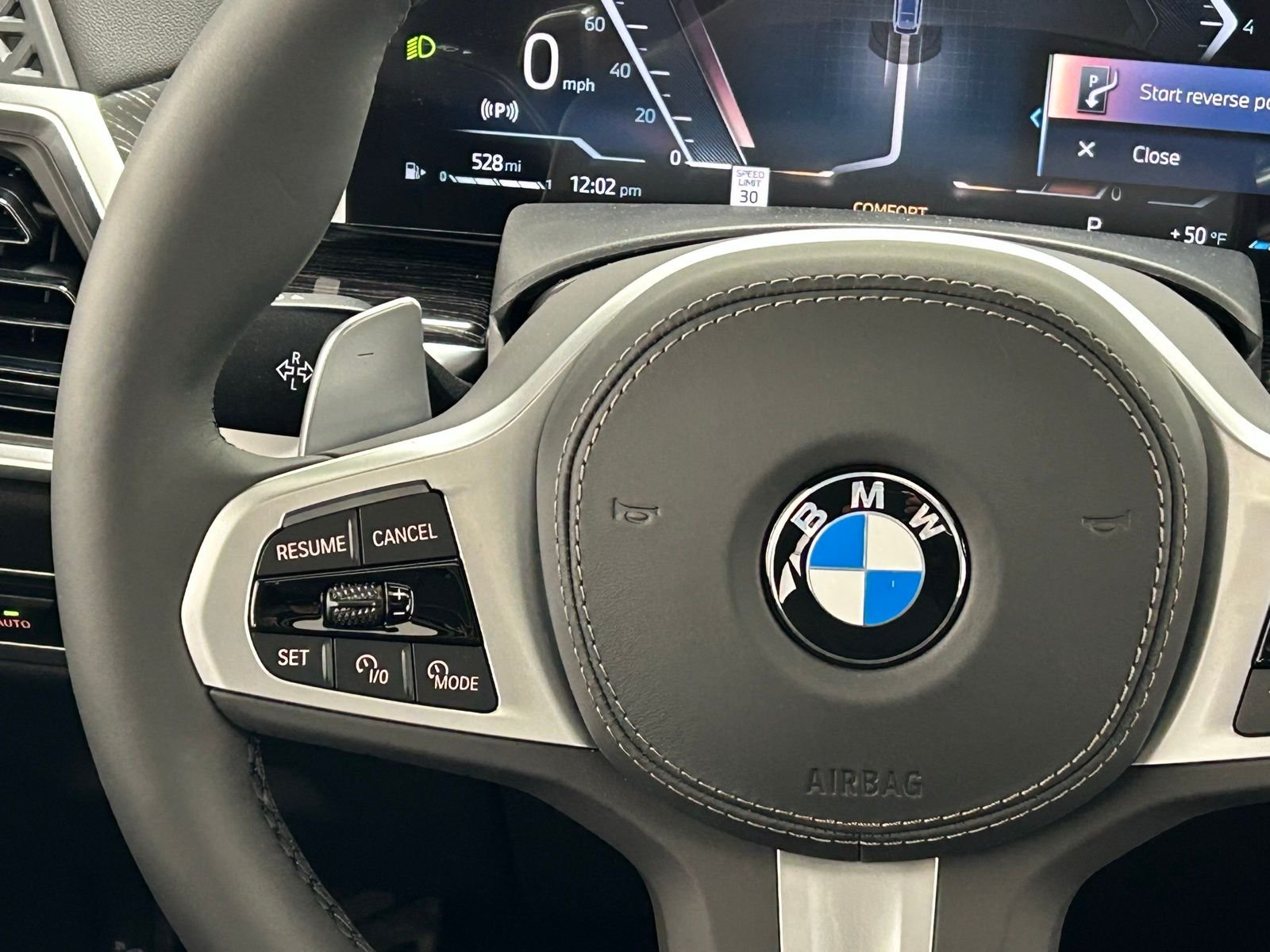 New 2026 Skyscraper Grey Metallic BMW xDrive40i image 16