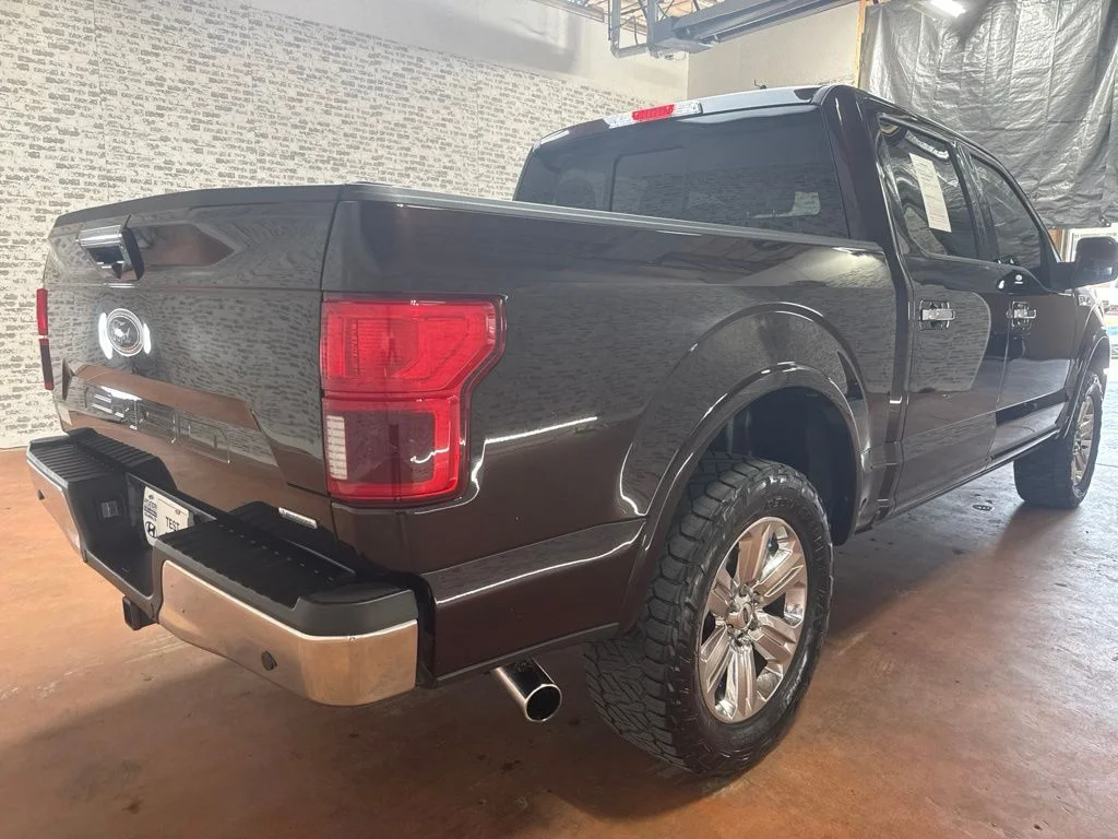 Used 2018 Magma Red Metallic Ford Lariat image 7