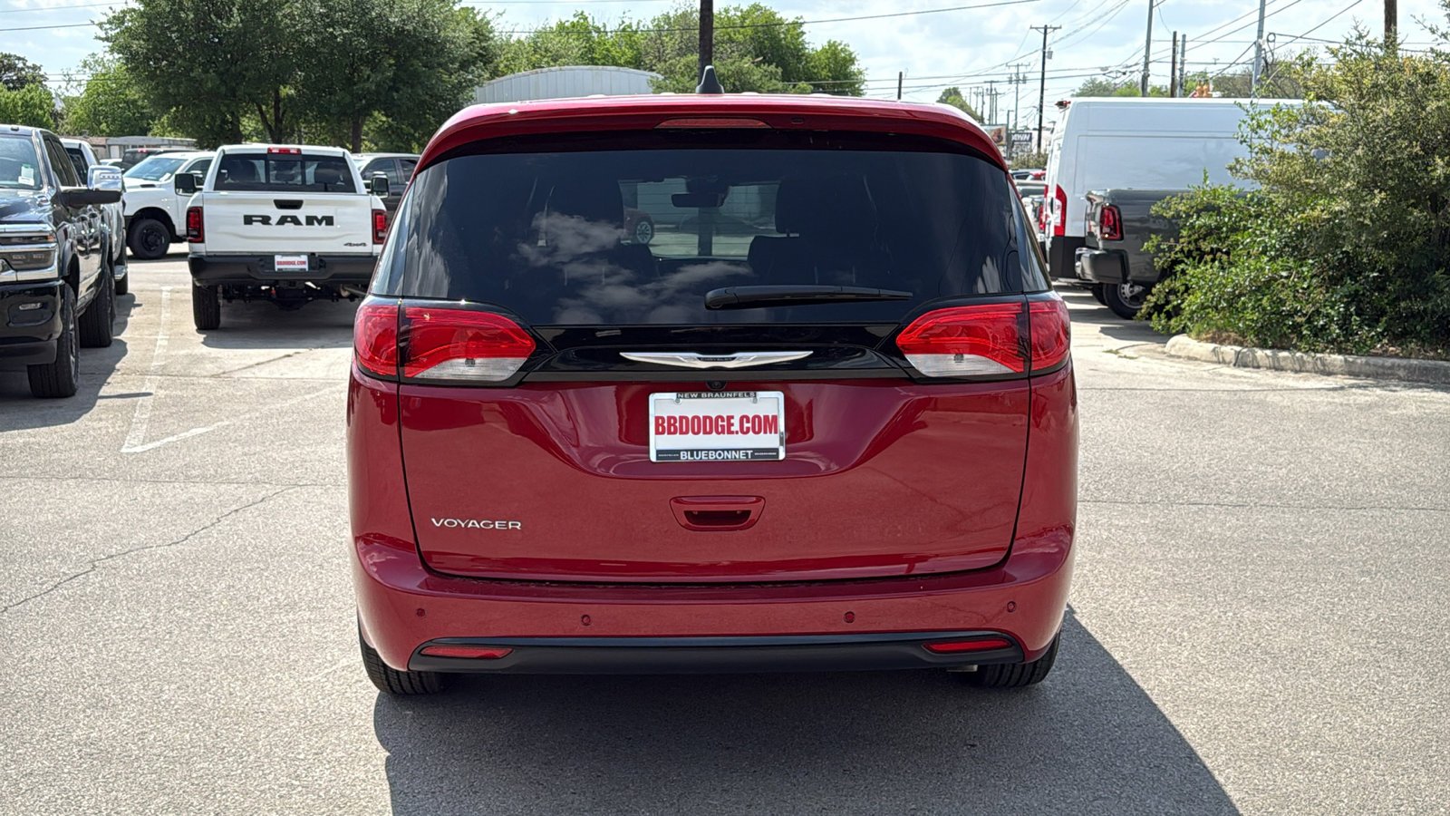 New 2026 Red Hot Pearl-Coat Exterior Paint Chrysler LX image 4