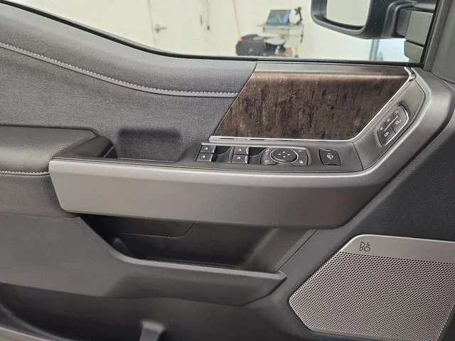 New 2026 Carbonized Gray Metallic Ford F-250® Lariat® image 37