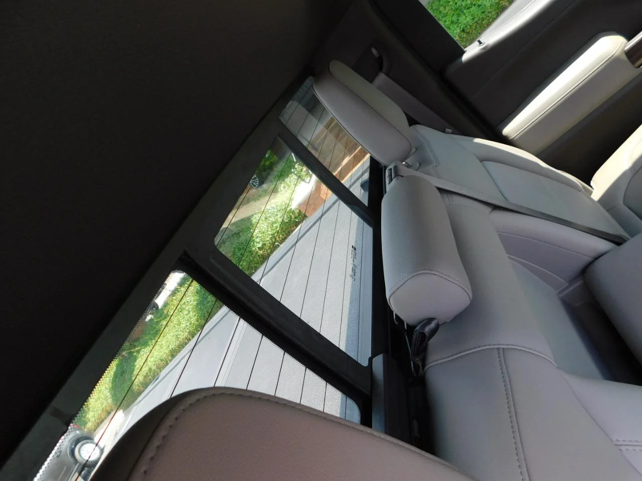 Used 2020 Silver Chevrolet 4WD CREW CAB 147 in LT image 21