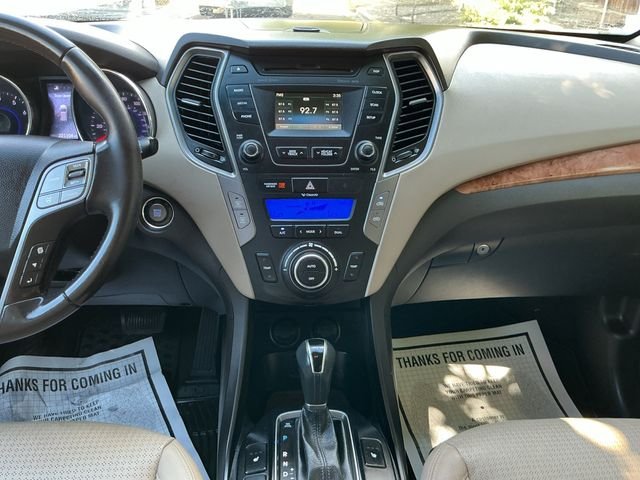 Used 2013 Green Hyundai Base image 17