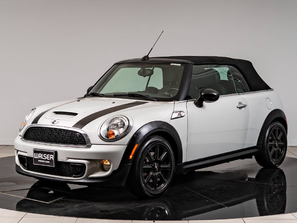 2014 MINI Cooper