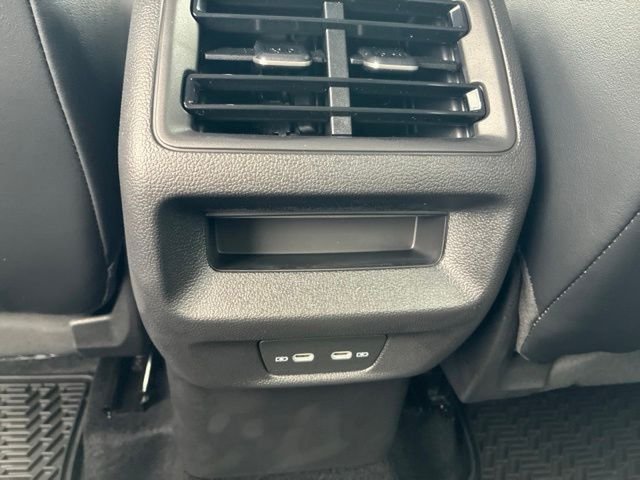 New 2026 Avocado Green W/Deep Black Roof Volkswagen SE R-Line Black image 8