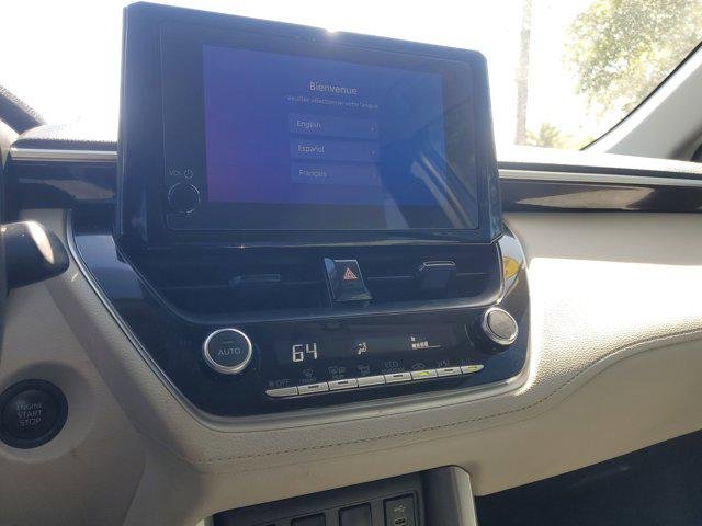 Certified Used 2025 BLUE CRUSH METALLIC Toyota  image 25