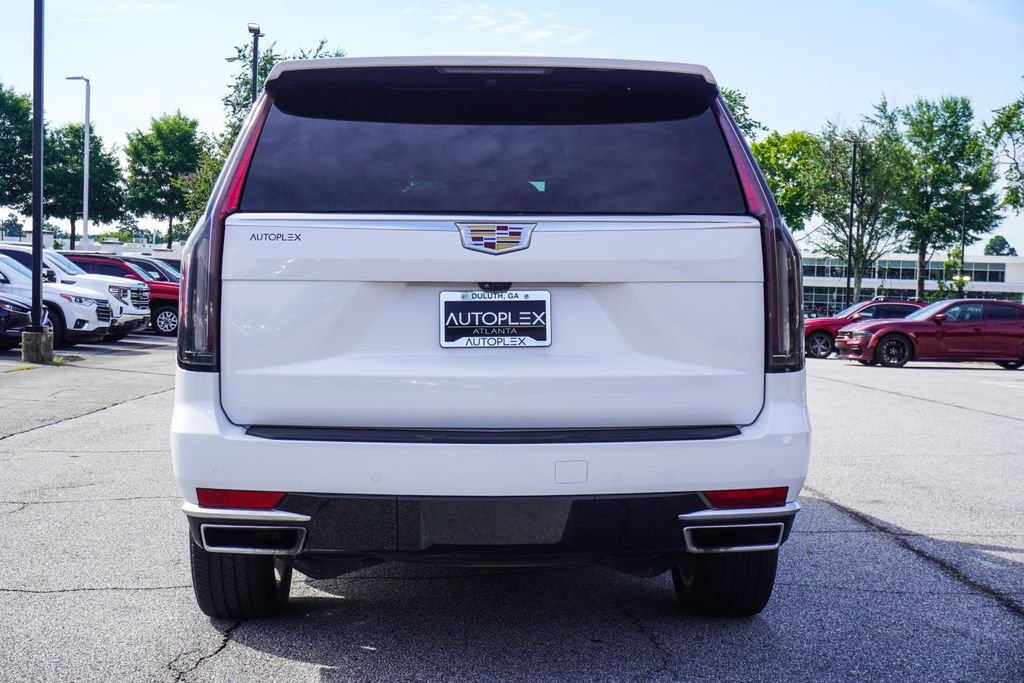 Used 2023 White Cadillac Premium Luxury image 36