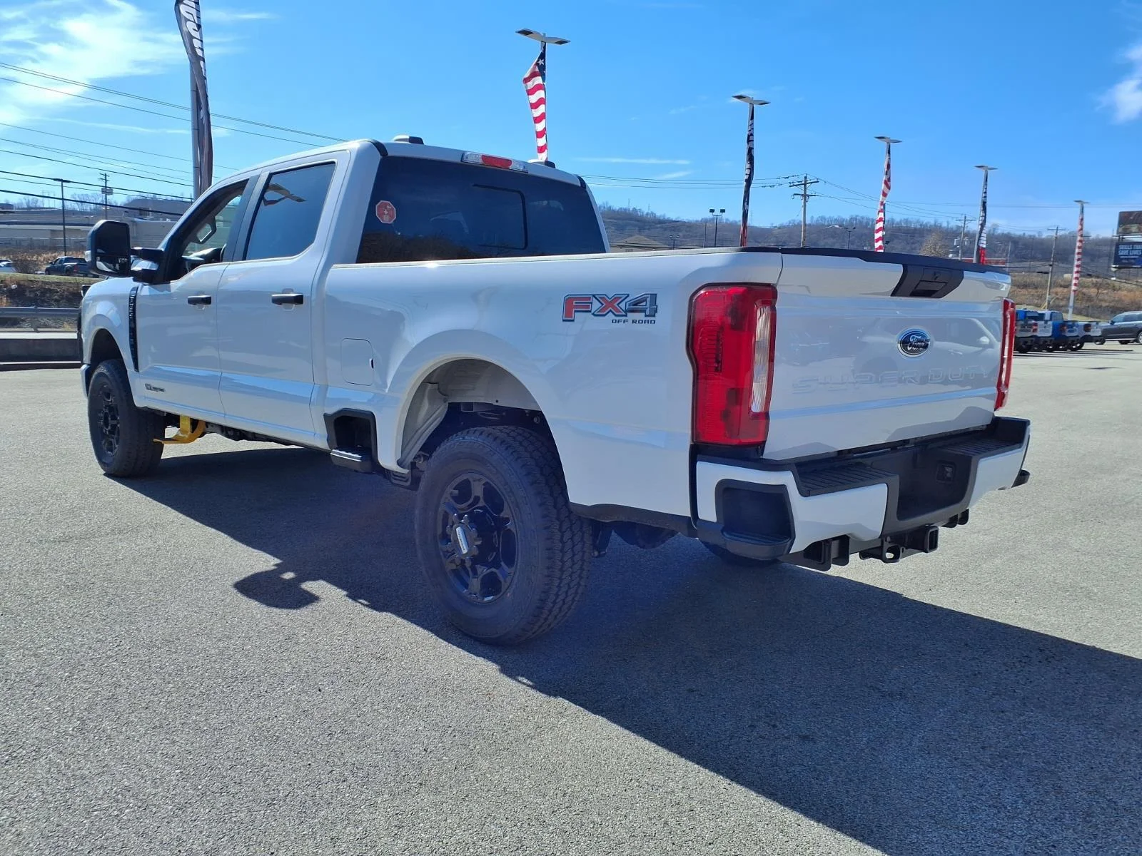 New 2026 Oxford White FORD F-350® XL image 3