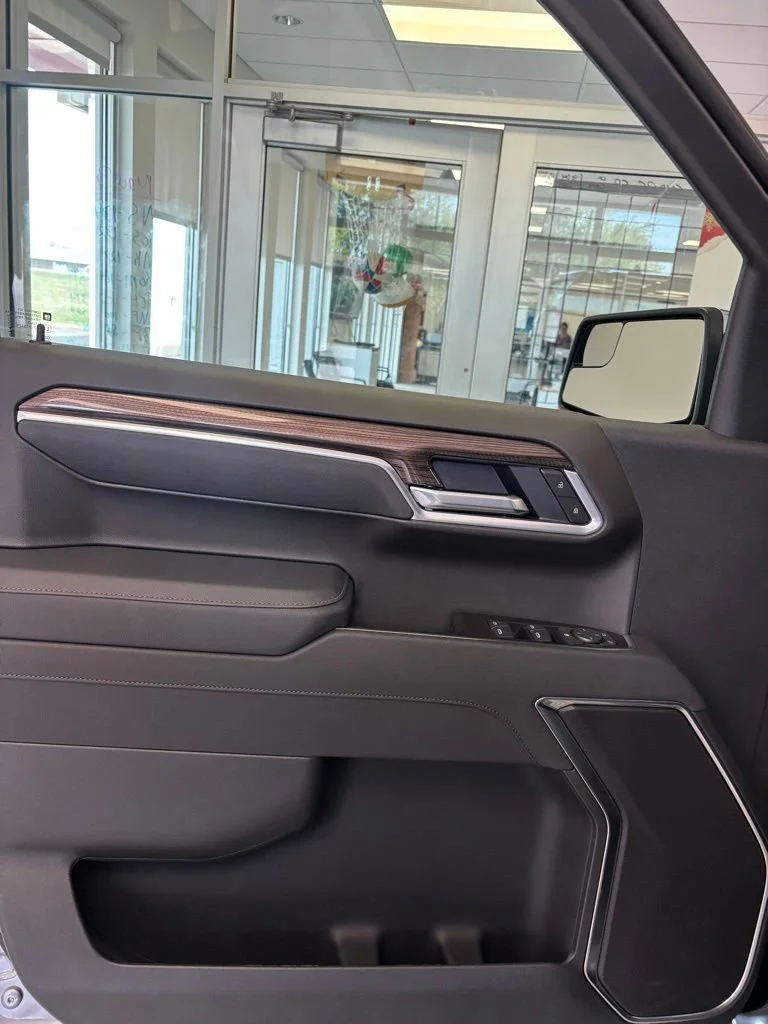 2026 Chevrolet Silverado 1500 LT - Photo 7