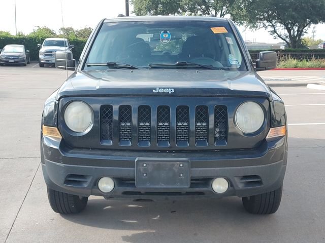 Used 2012 Black Jeep Latitude image 8