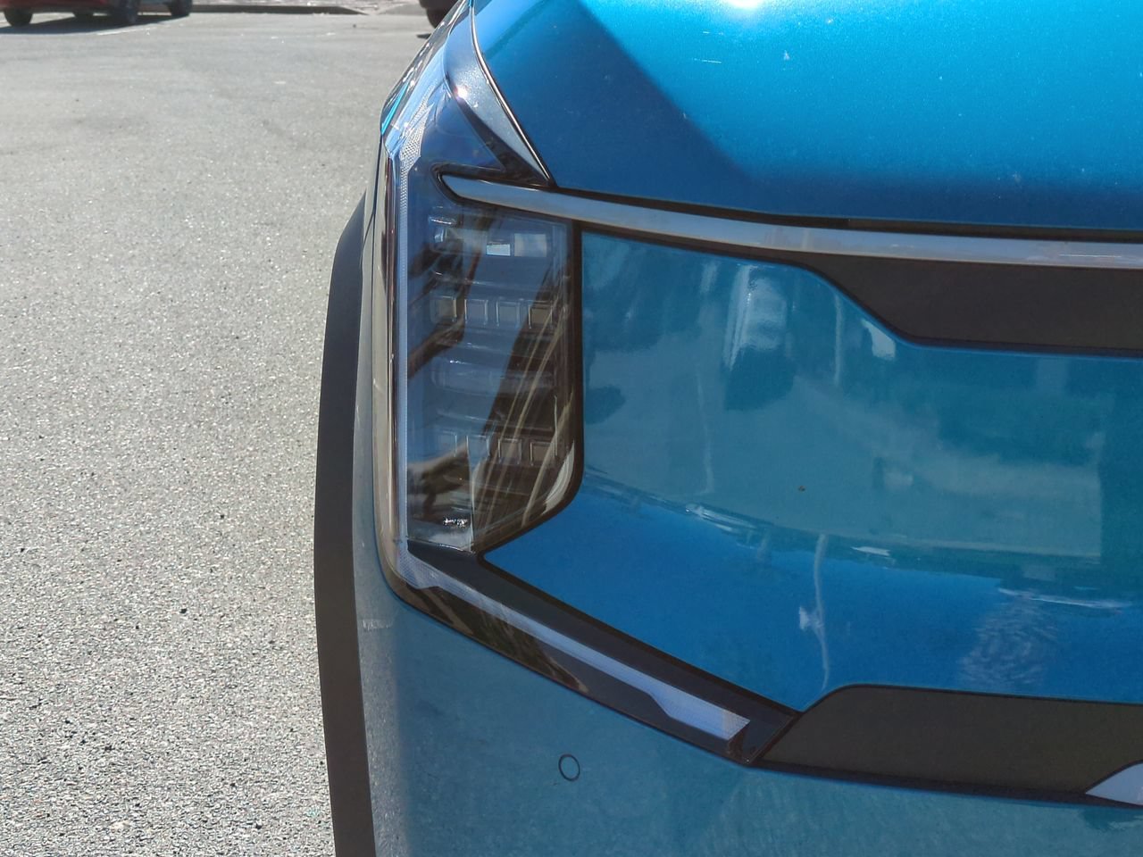 New 2026 Ocean Blue Kia Wind image 11