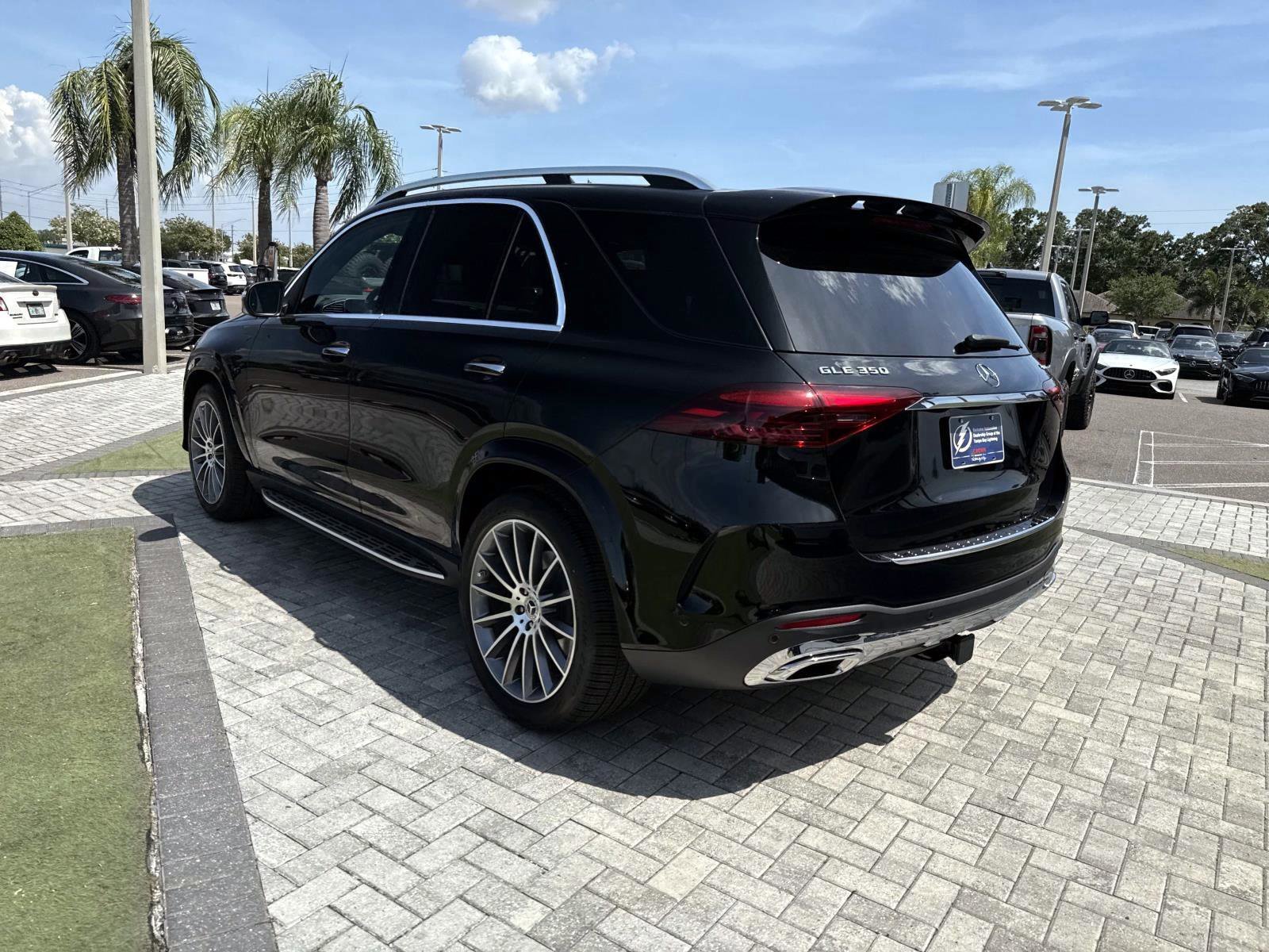 New 2026 Black Mercedes-Benz 350 4MATIC® SUV image 4