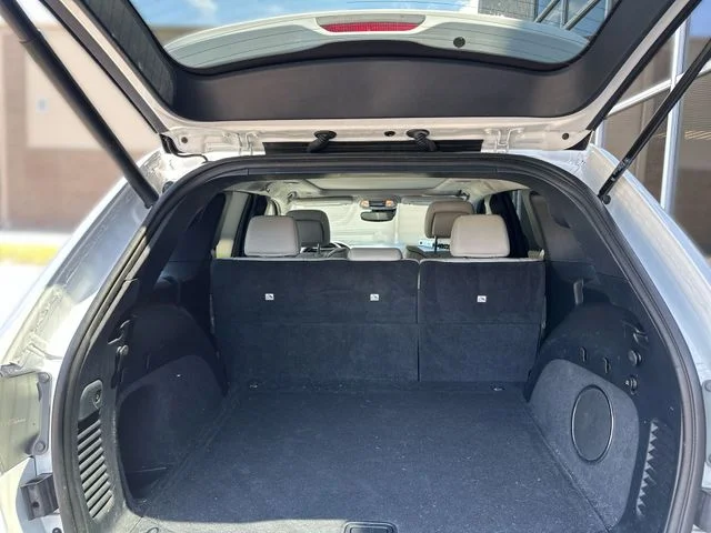 Used 2020 White Jeep Summit image 26