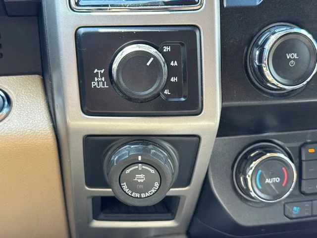 Used 2019 Red Ford Lariat image 23