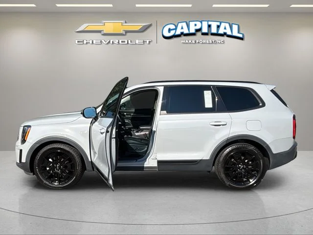 Used 2022 Gray Kia SX image 10