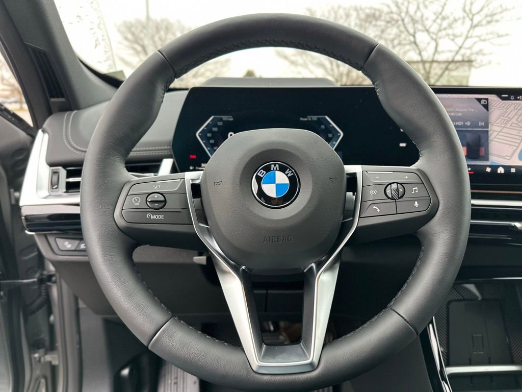New 2026 Space Silver Metallic BMW xDrive28i image 29