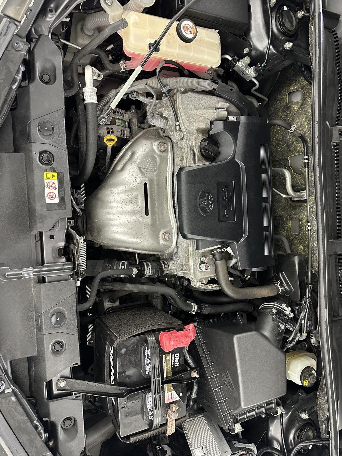 Used 2018 Magnetic Gray Metallic Toyota LE image 22