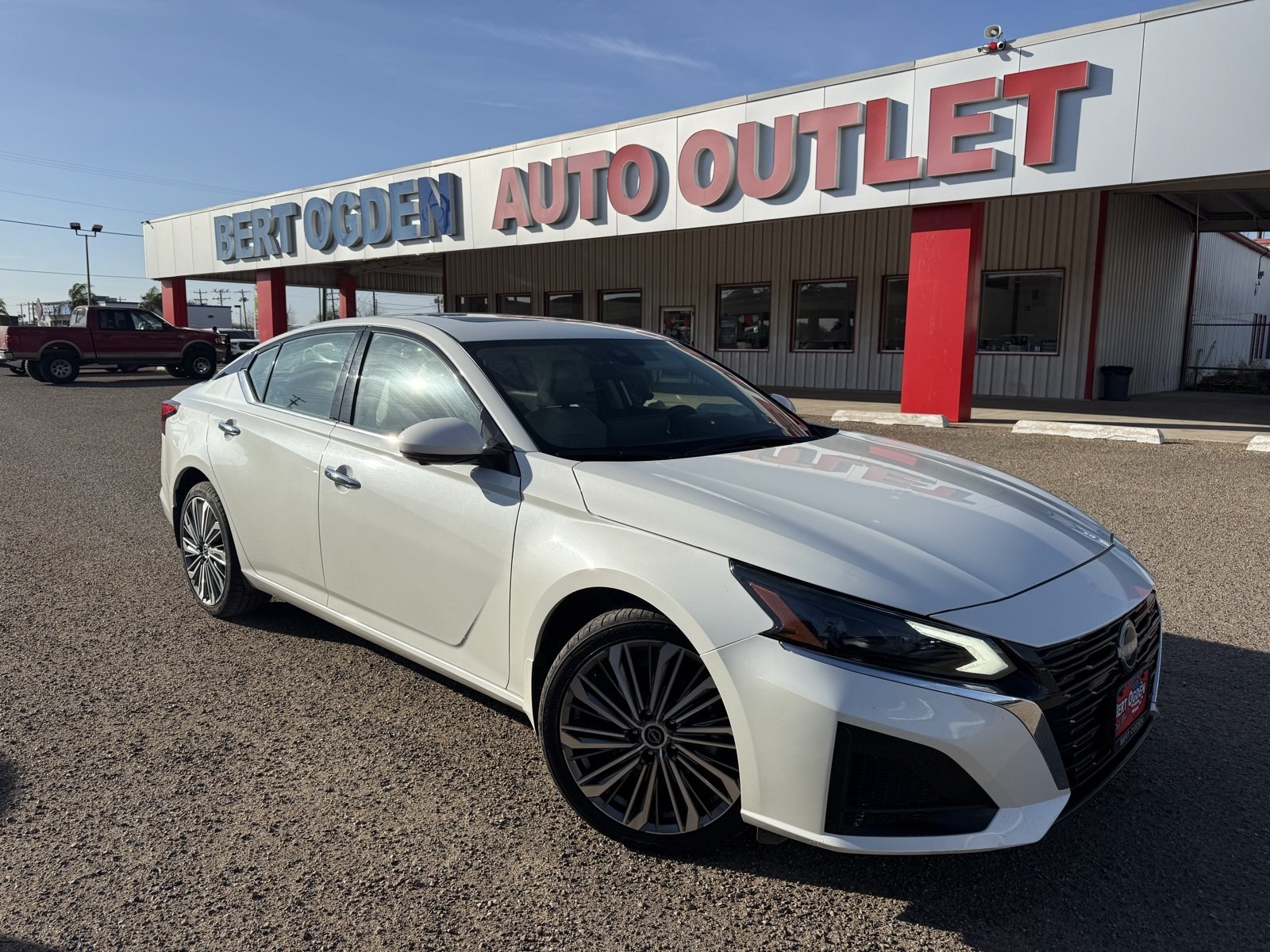 2023 Nissan Altima SL