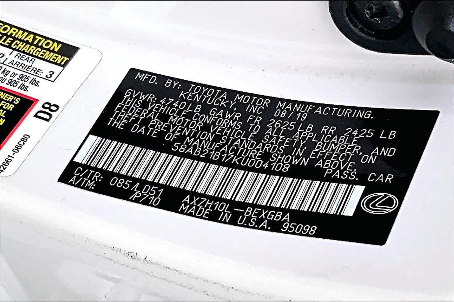 Used 2019 Eminent White Pearl Lexus  image 36