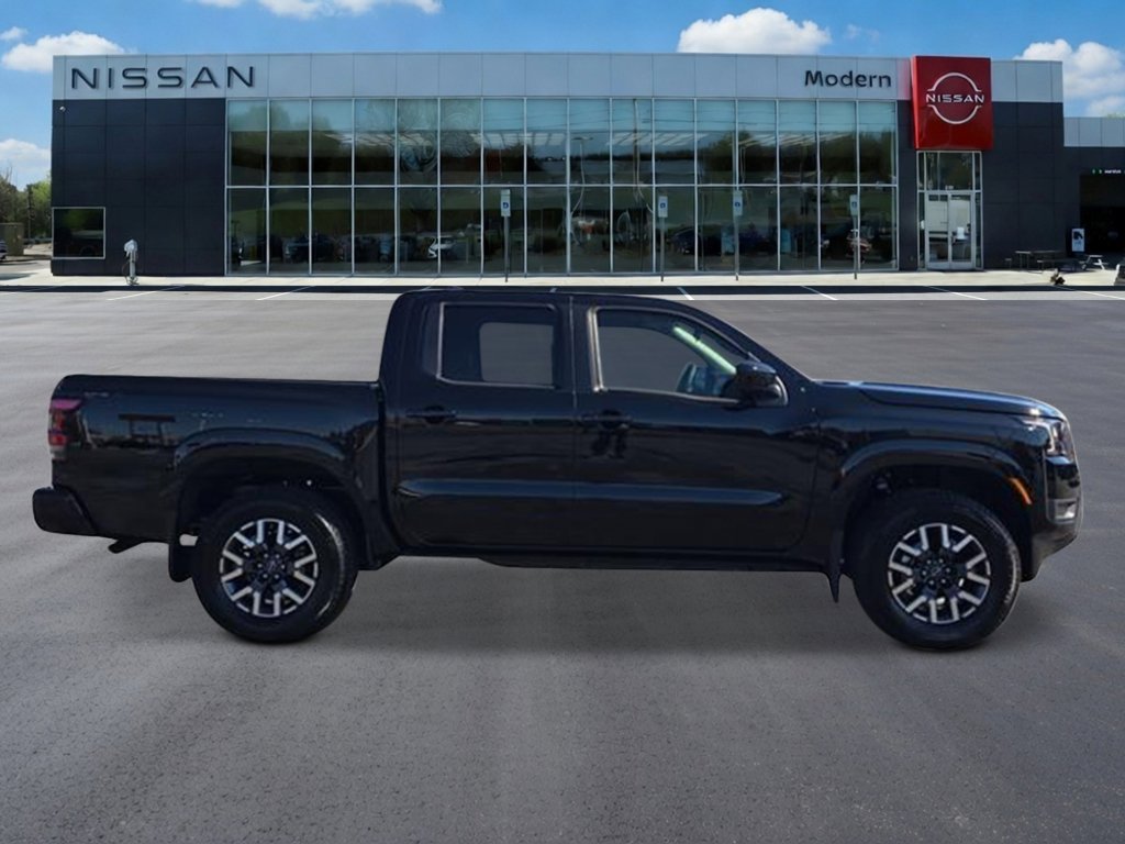 New 2026 Super Black Nissan Crew Cab SV image 6