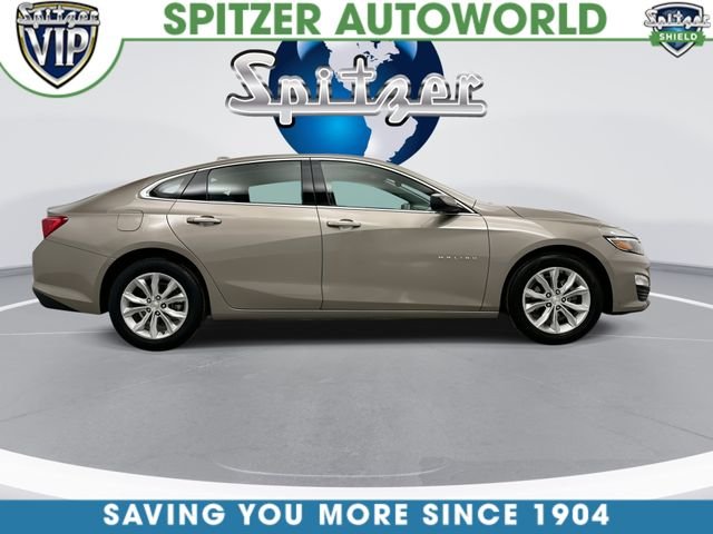 Used 2024 Gray Chevrolet LT image 10