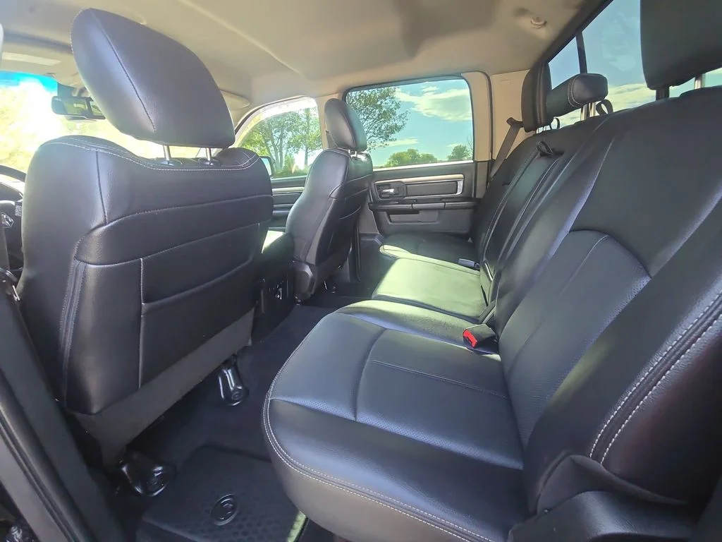 Used 2018 Gray Ram Sport image 39