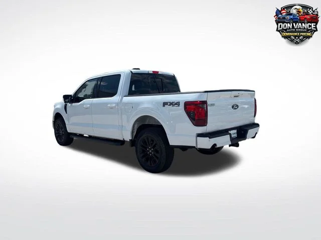 New 2026 Oxford White Ford XLT image 3