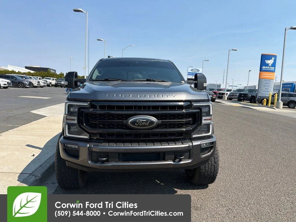 Used 2020 Magnetic Ford Lariat image 3