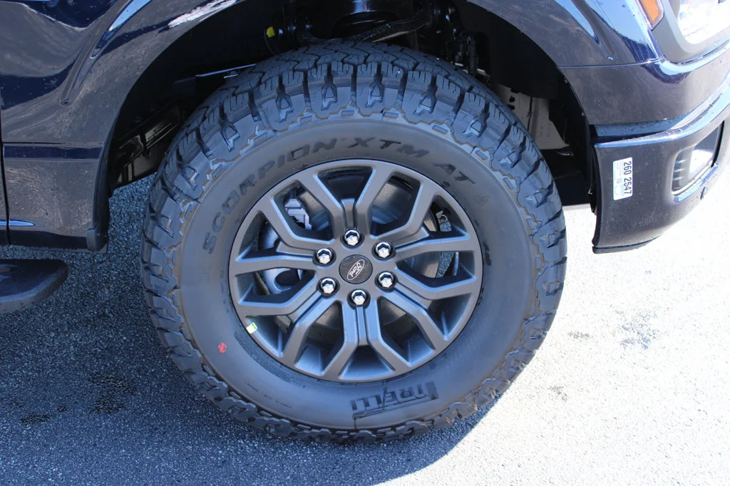 New 2026 Antimatter Blue Metallic Ford Tremor® image 21