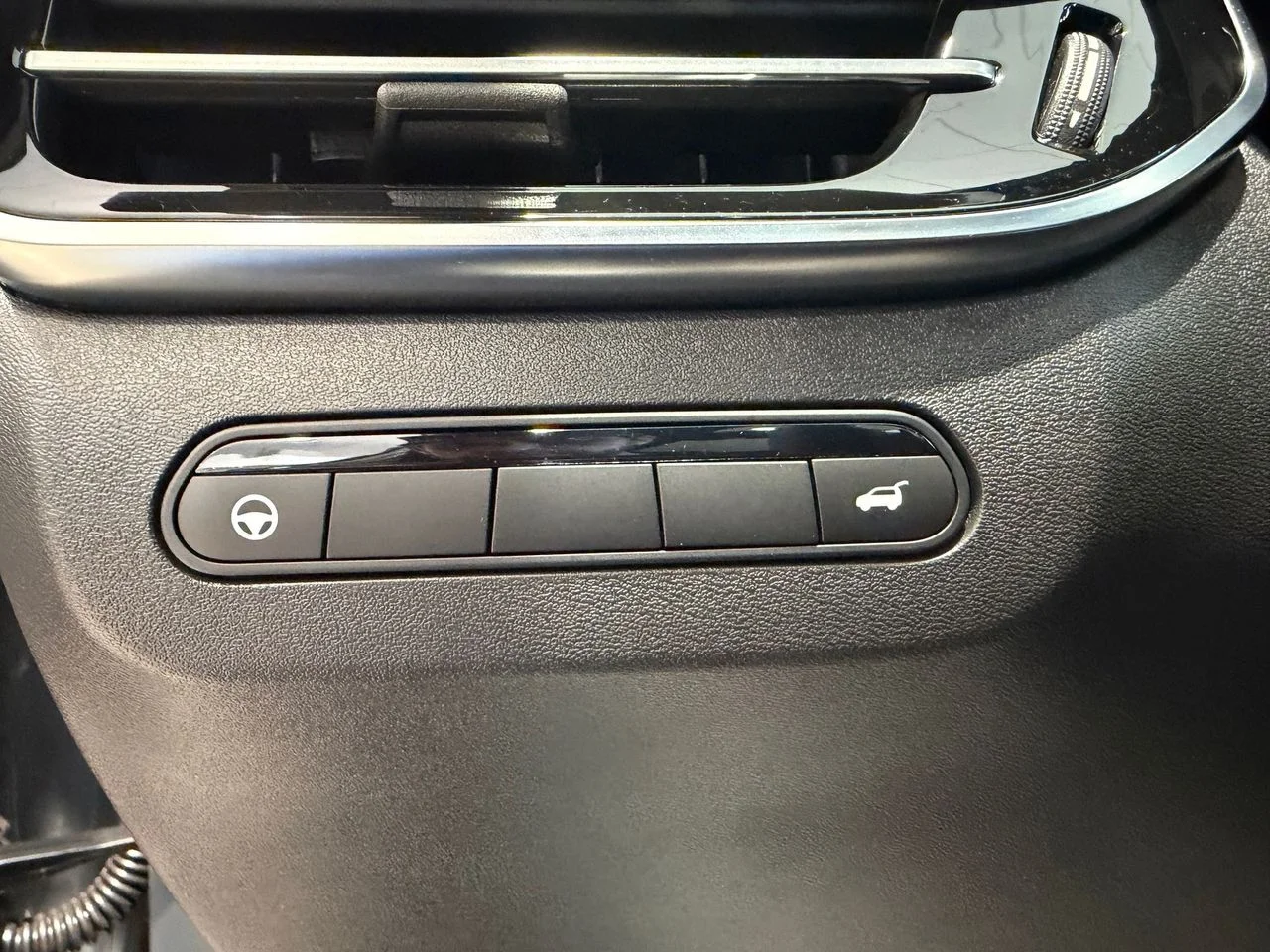 New 2027 HARBOR GRAY INFINITI Sport AWD image 16