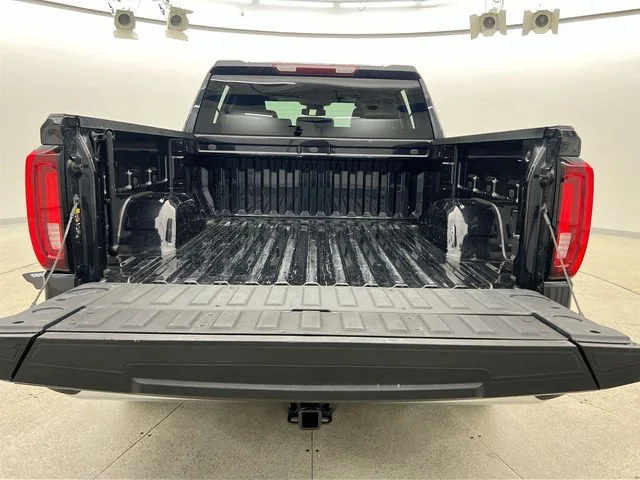 2025 GMC Sierra 1500 SLT - Photo 38