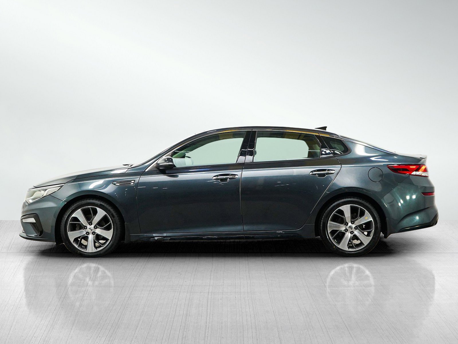 Used 2019 Kia Optima S with VIN 5XXGT4L33KG378978 for sale in Burnsville, Minnesota