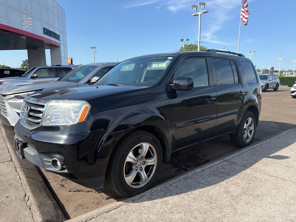 Used 2015 Black Honda EX-L image 1