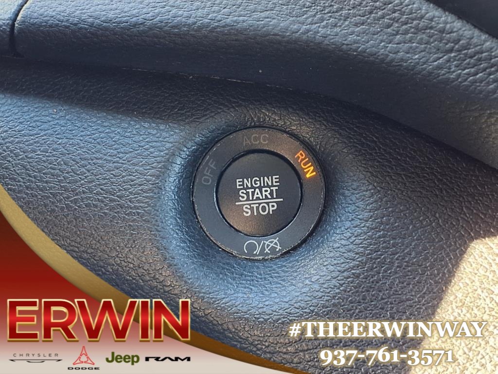 2021 Jeep Cherokee Latitude Lux - Photo 22