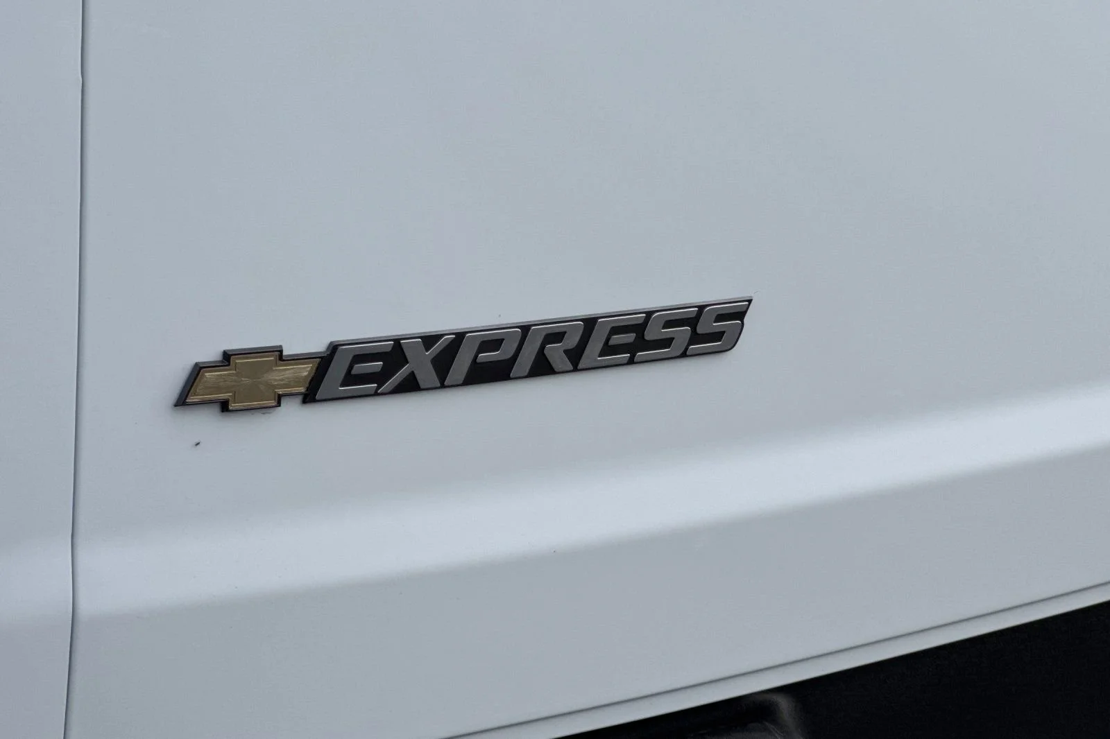 2025 Chevrolet Express Cargo Work Van - Photo 23
